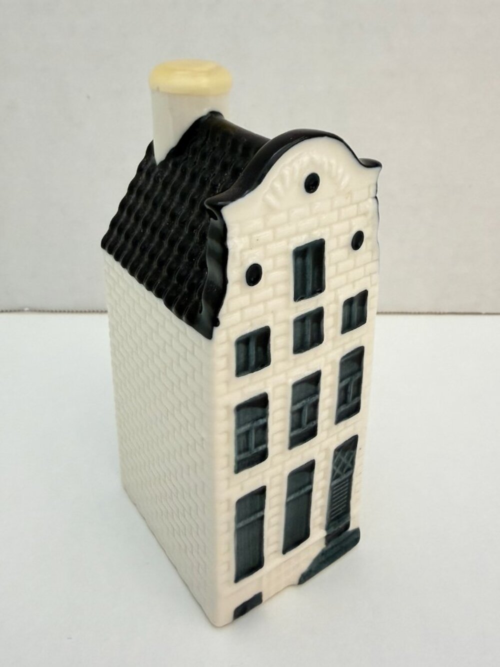 KLM Delft Blue Miniature Canal House #60 BOLS Made in Holland SEALED